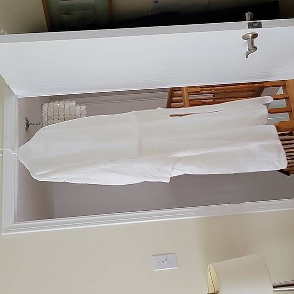 Gluckstein Home Intimates & Sleepwear Glucksteinhome Unisex White